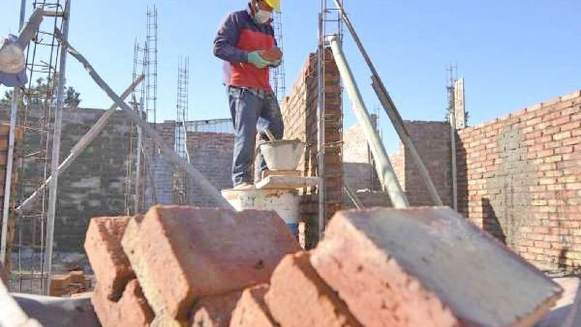 En agosto abren las inscripciones para Mendoza Activa II, con más sectores incluidos y computadoras para docentes